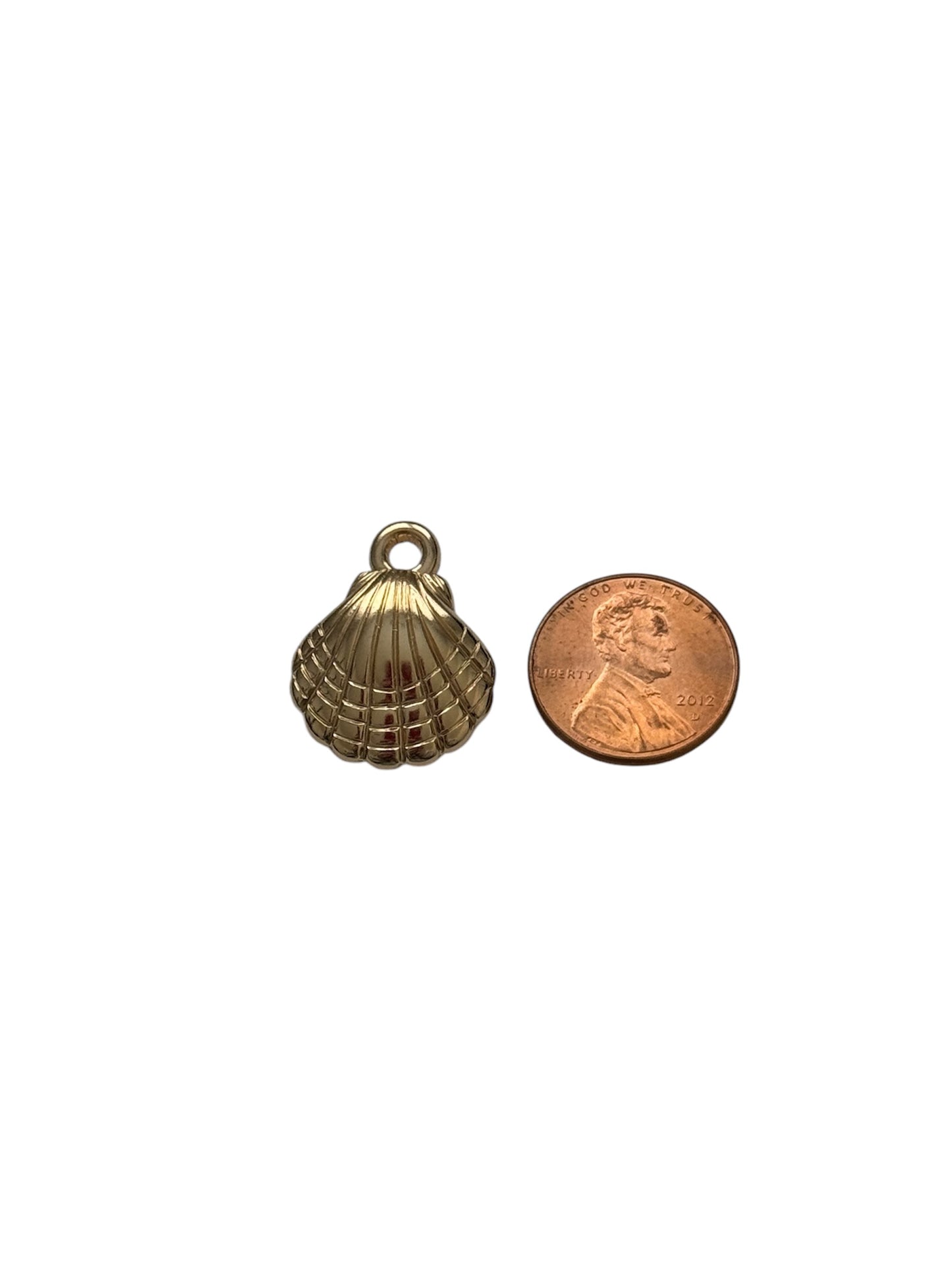 Gold Clam Shell Charm